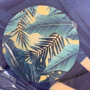 Slippa Round Palm Towel